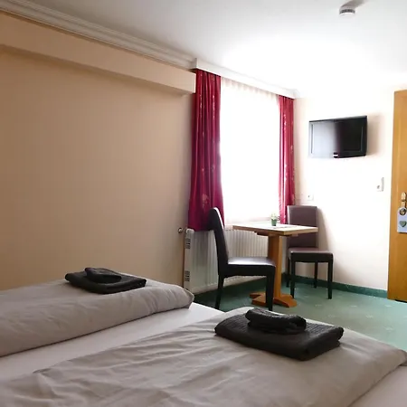 Dorfplatzl Pitztal 3* Plangeross