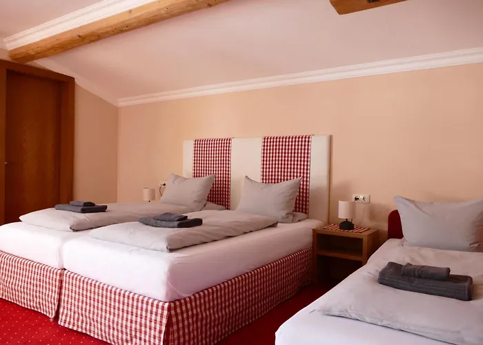 Casa de hóspedes Dorfplatzl Pitztal 3*